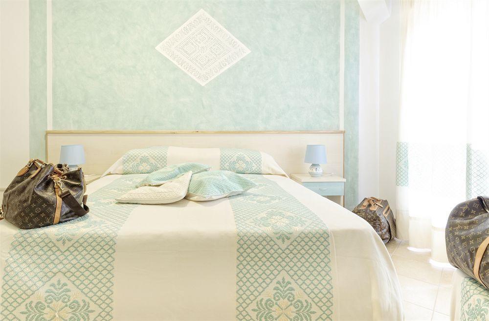 Petri Marini Hotel Aglientu